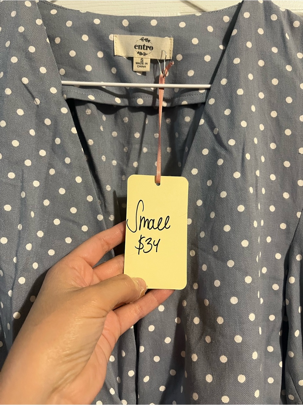 entro | NWT! Blue Polka Dot Tie-Front Blouse - Sz Small - Picture 6 of 10